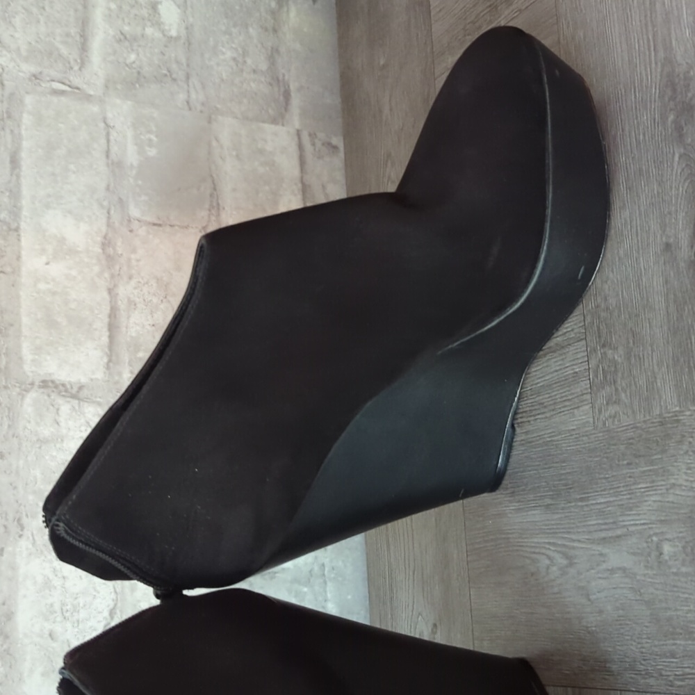 Leoffler Randall Nubuck Leather Platform Wedge Bootie - Picture 3 of 14